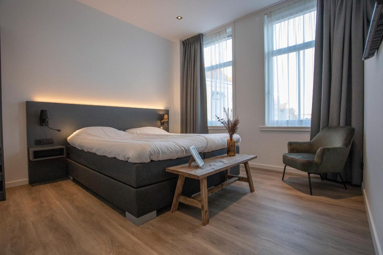 Hotel Толен Экстерьер фото
